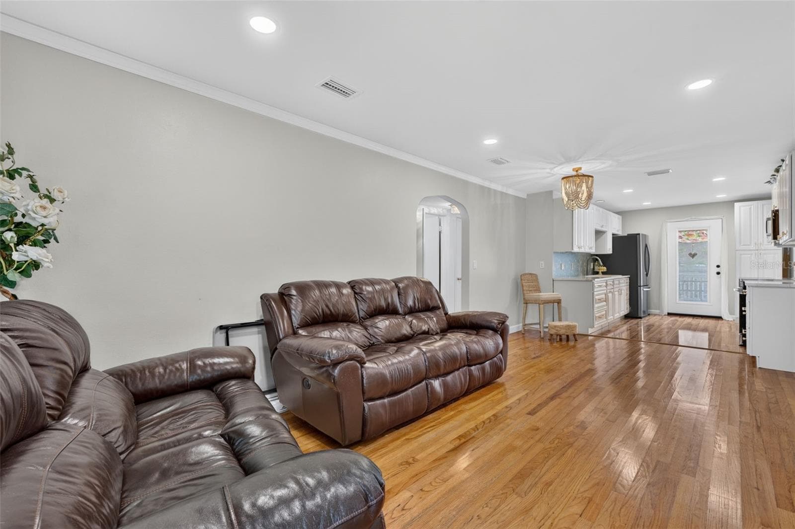 Single Family Residence at 519 NORFOLK ST, DUNEDIN, photo 10 of 29