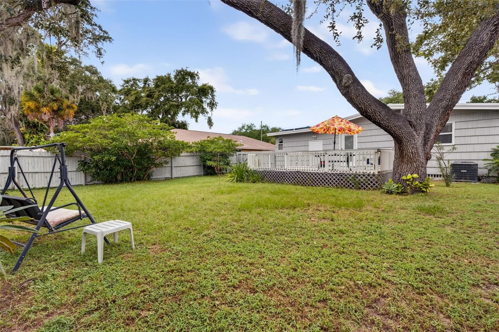 Single Family Residence at 519 NORFOLK ST, DUNEDIN, photo 27 of 29