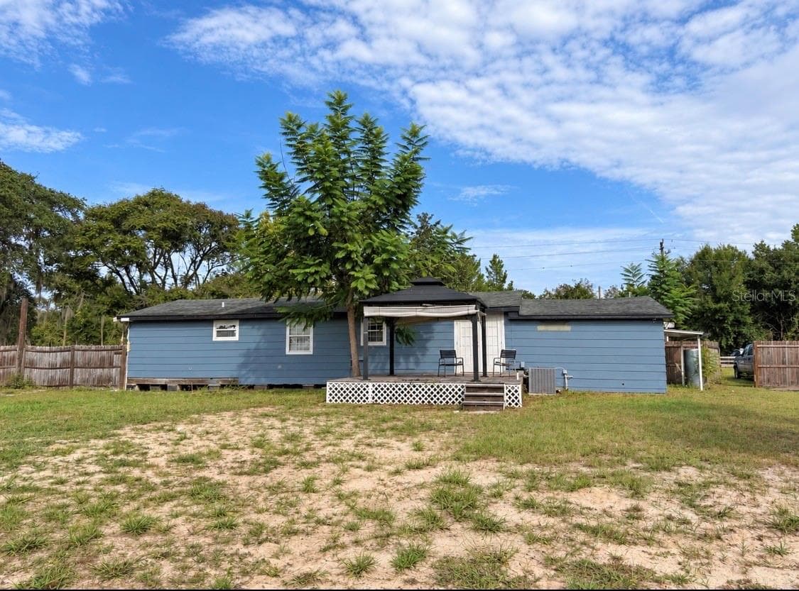 Single Family Residence at 26106 FISHERMANS RD, PAISLEY, photo 19 of 20