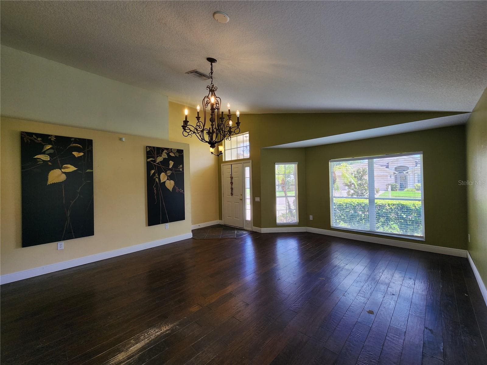 Living Room - 30702 IVERSON DR, WESLEY CHAPEL
