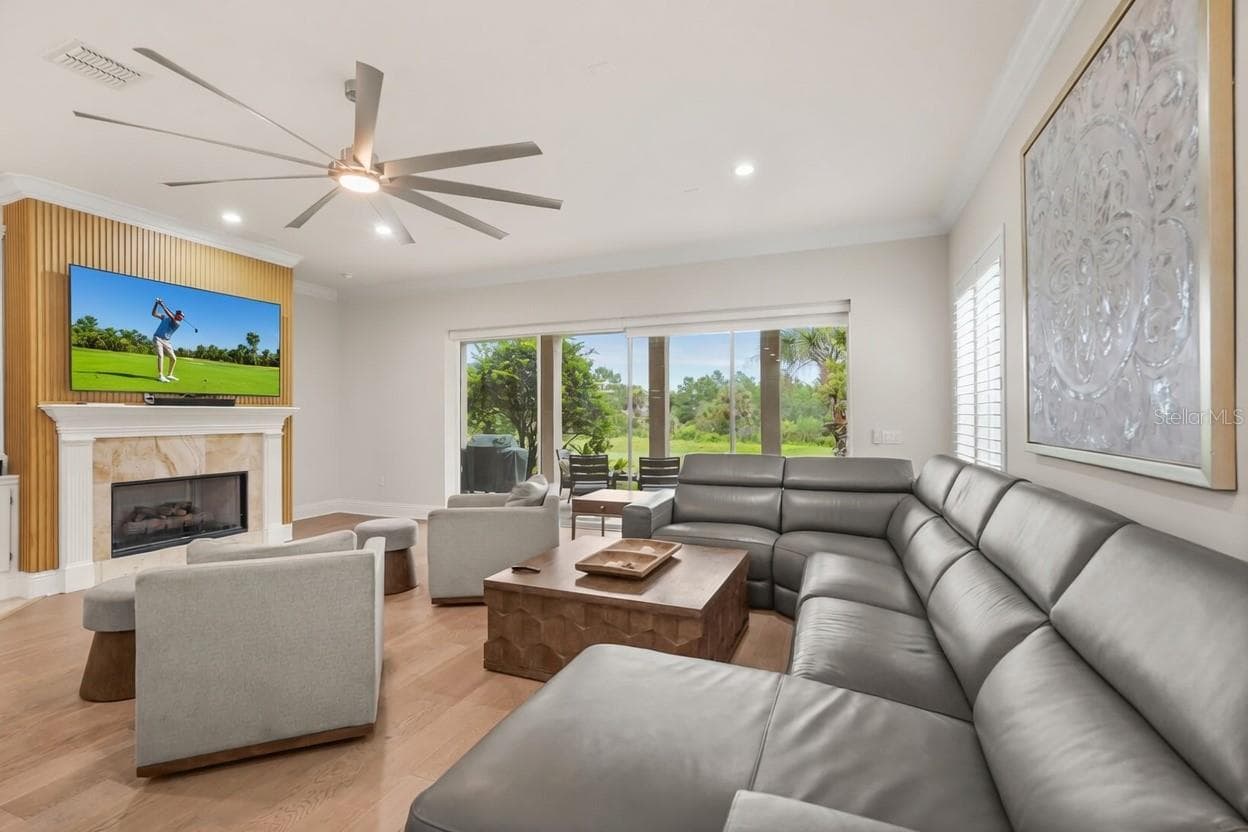 Virutally Staged - 7491 GATHERING DR, KISSIMMEE