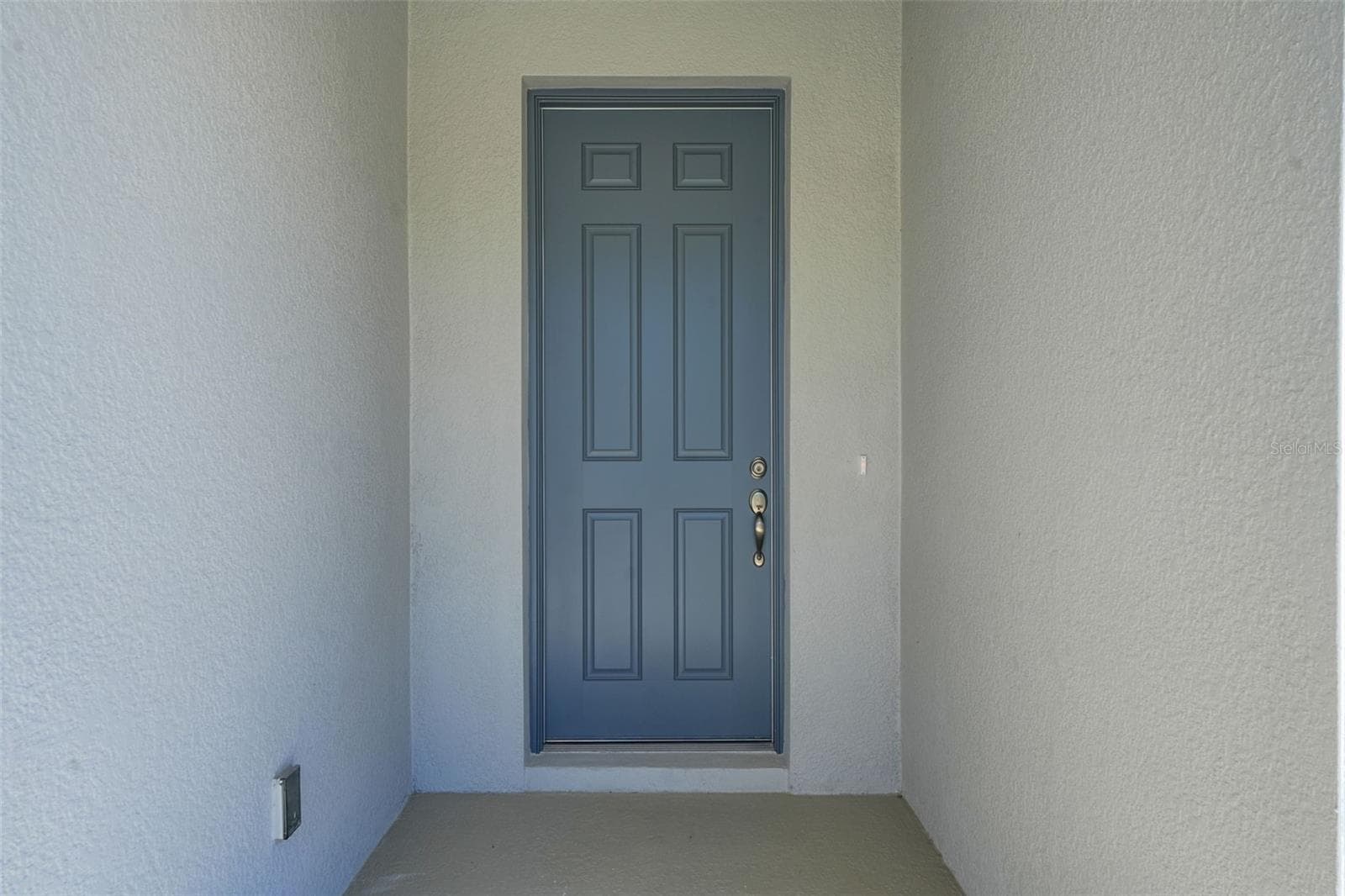 Single Family Residence at 17546 VALLEYWOOD PKWY, LAND O LAKES, photo 4 of 35
