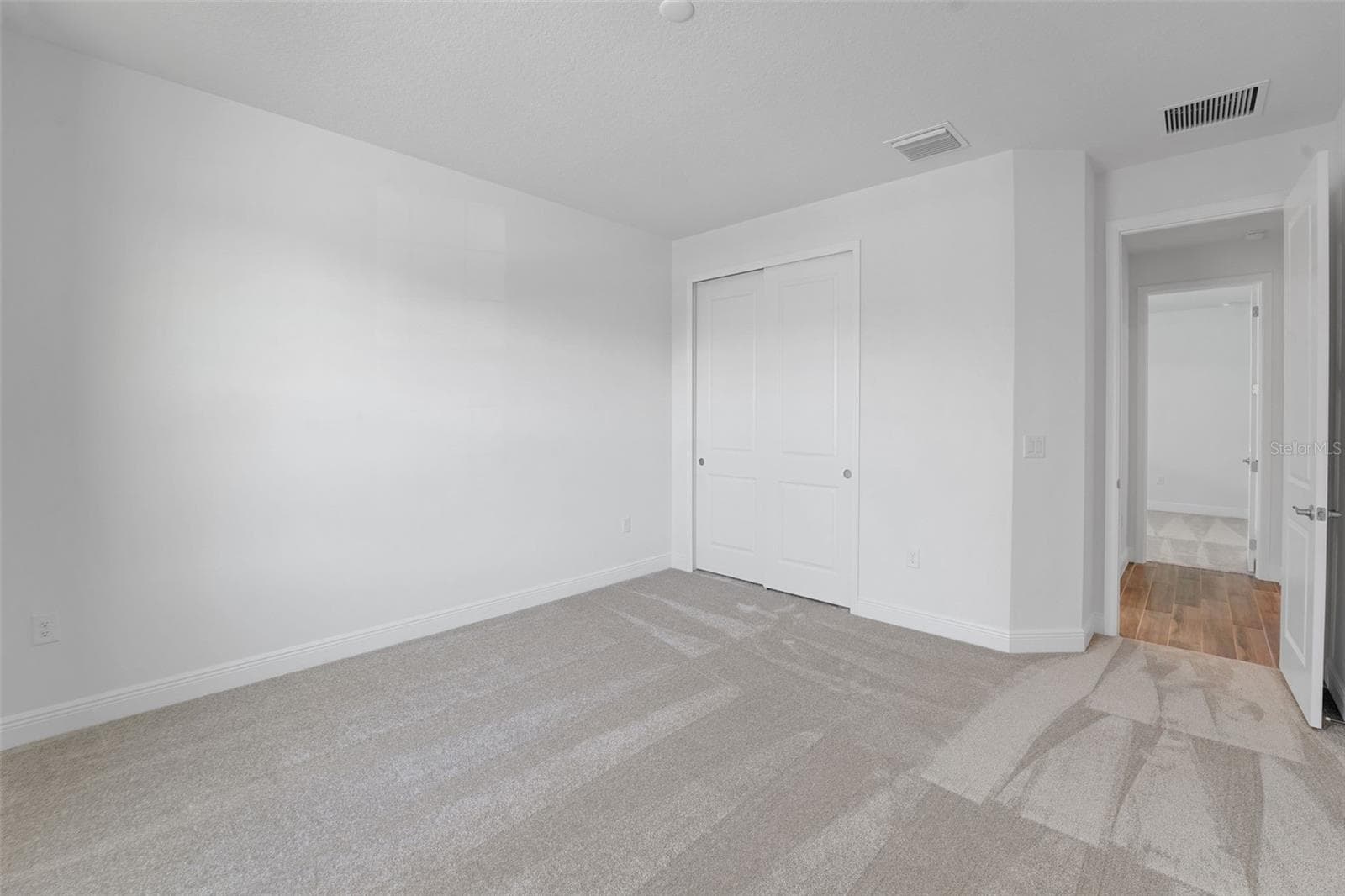 Single Family Residence at 17546 VALLEYWOOD PKWY, LAND O LAKES, photo 9 of 35
