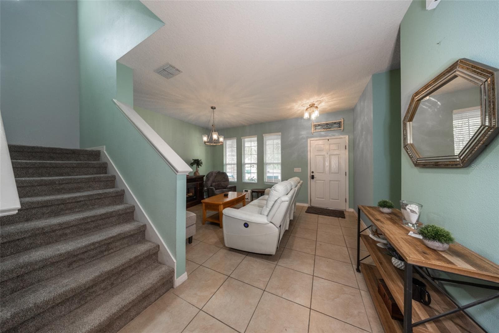 Single Family Residence at 616 PREAKNESS CIR, DELAND, photo 8 of 37