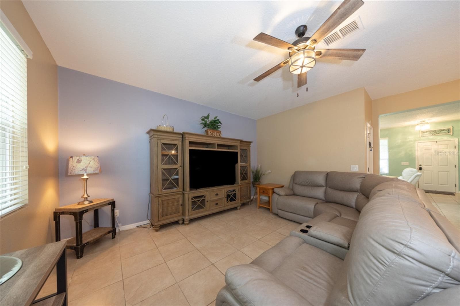 Single Family Residence at 616 PREAKNESS CIR, DELAND, photo 9 of 37