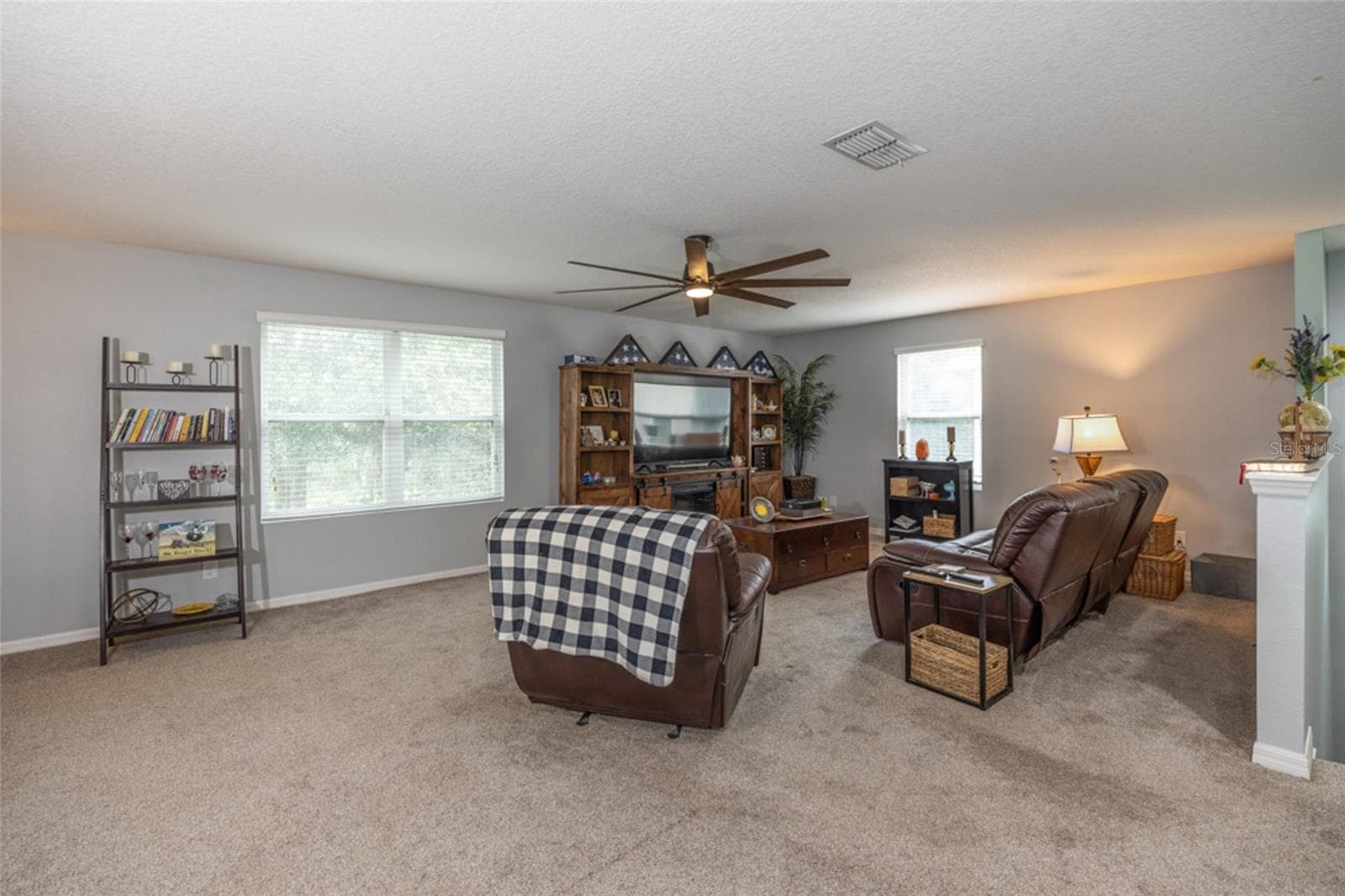 Single Family Residence at 616 PREAKNESS CIR, DELAND, photo 10 of 37
