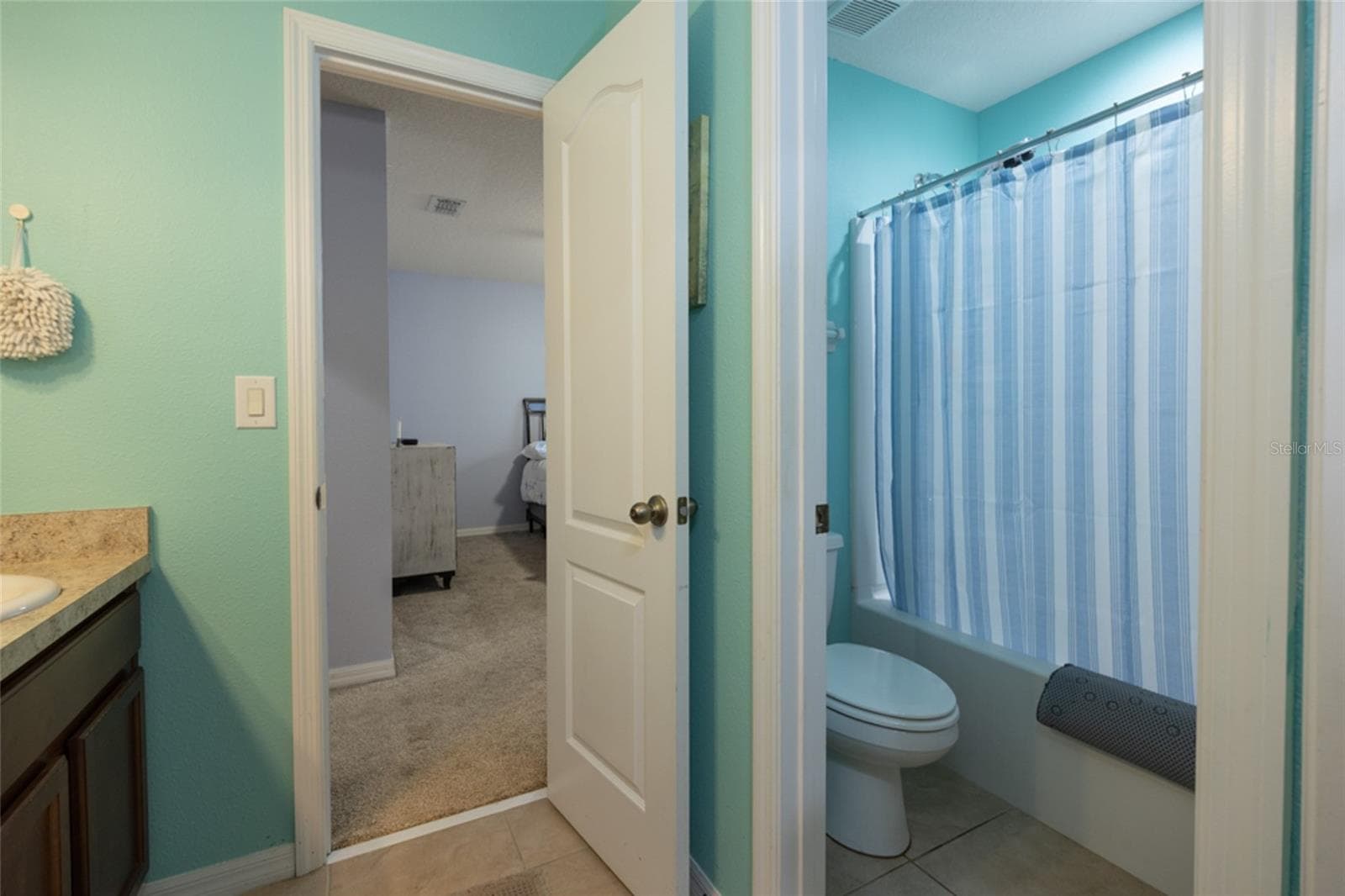 Single Family Residence at 616 PREAKNESS CIR, DELAND, photo 22 of 37