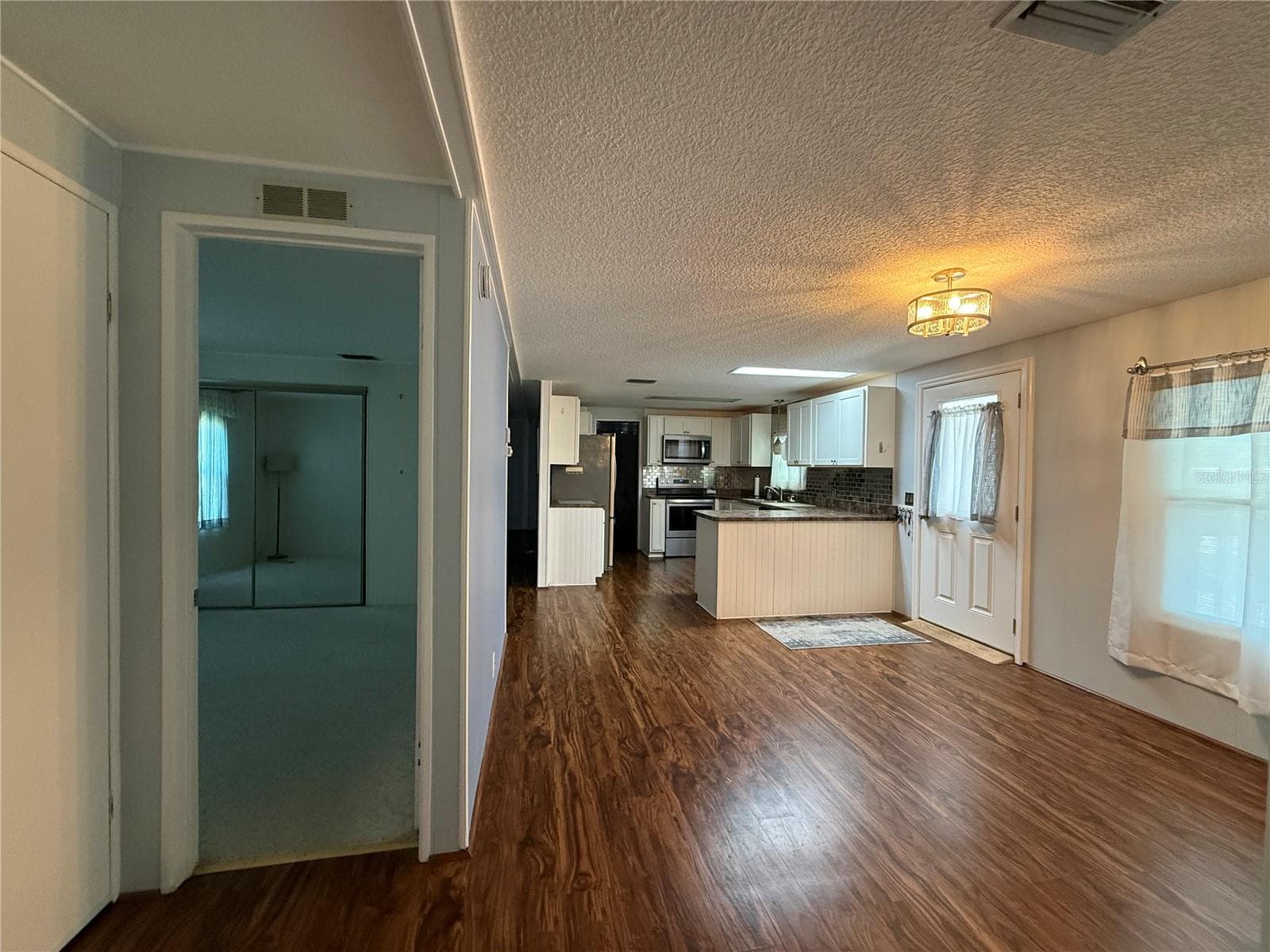 Manufactured Home at 17 N BOBWHITE RD, WILDWOOD, photo 10 of 42