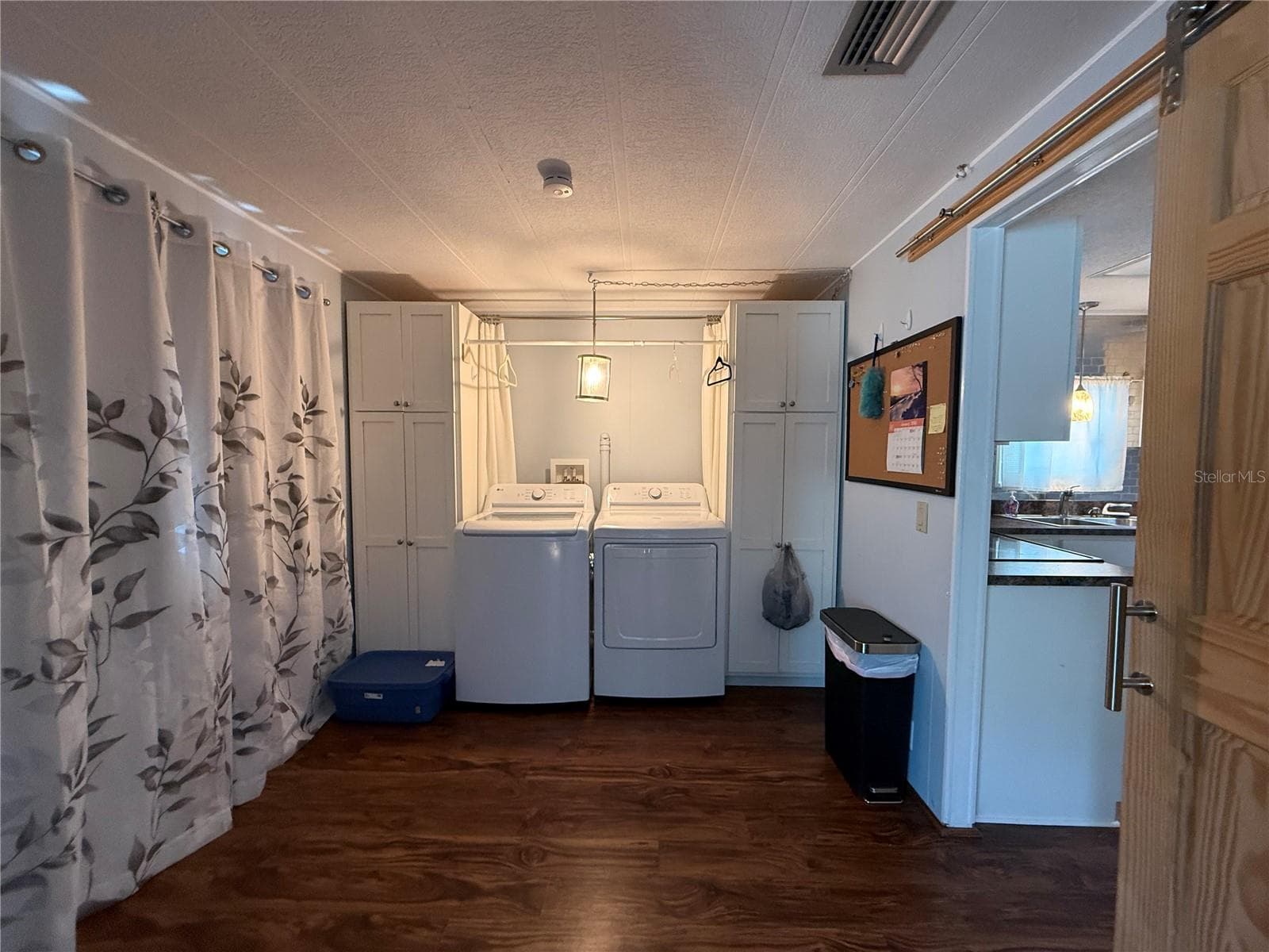 Manufactured Home at 17 N BOBWHITE RD, WILDWOOD, photo 21 of 42