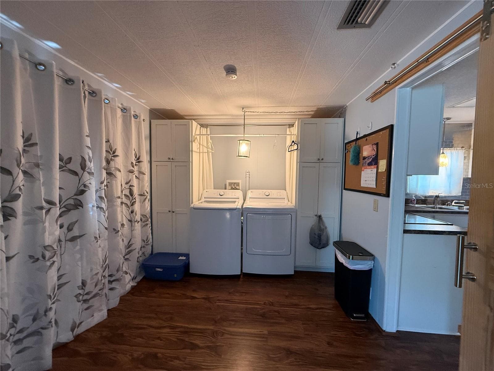 Manufactured Home at 17 N BOBWHITE RD, WILDWOOD, photo 22 of 42