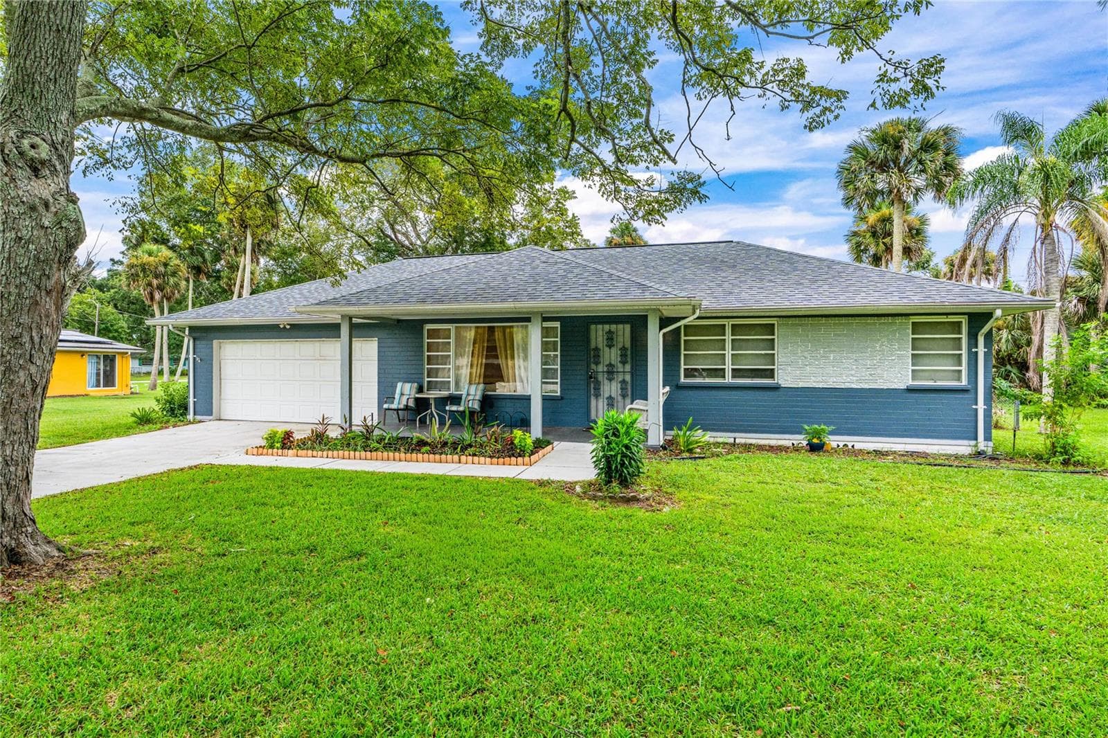555 RIDGE BLVD