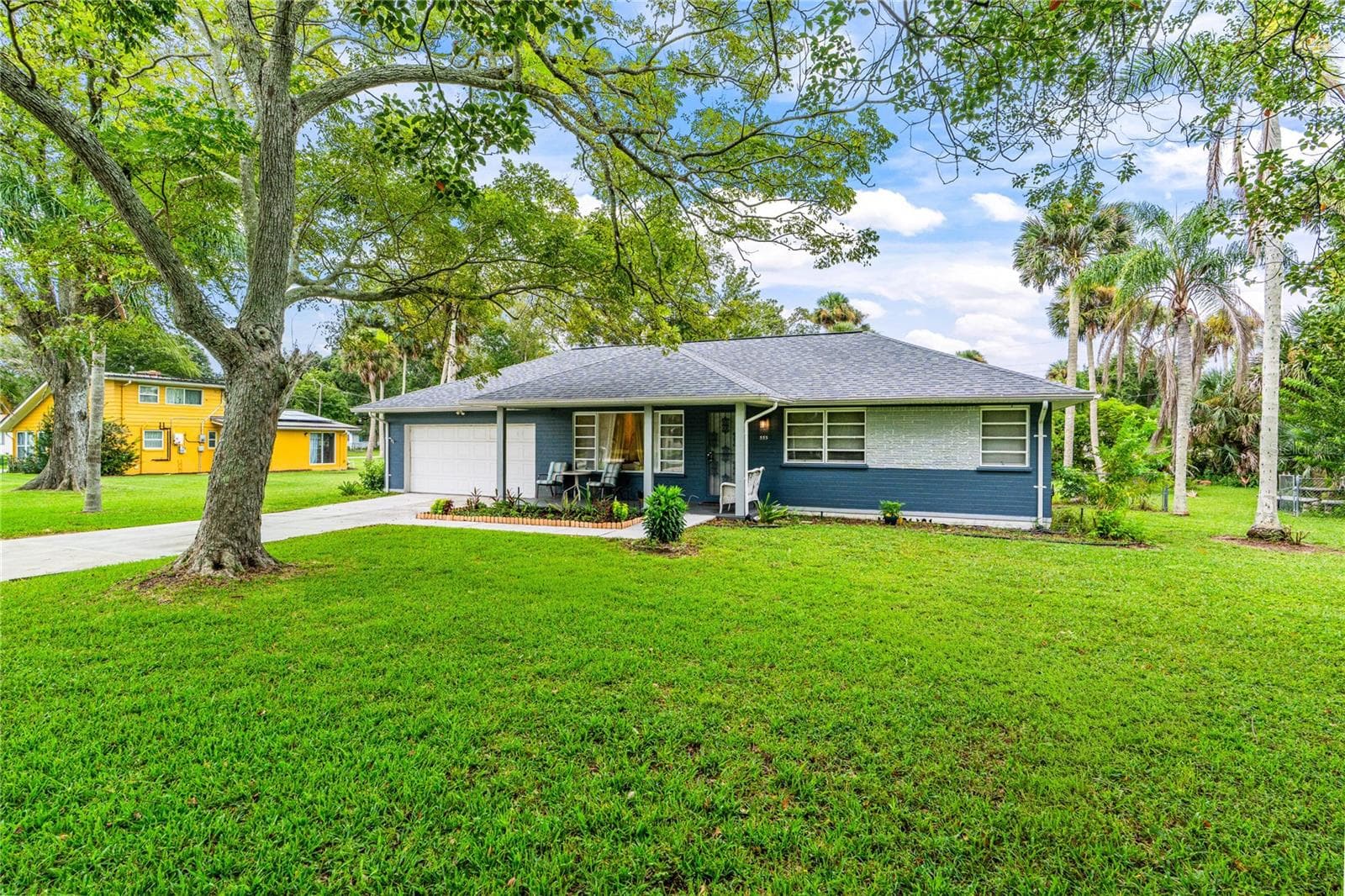 Single Family Residence at 555 RIDGE BLVD, SOUTH DAYTONA, photo 2 of 38