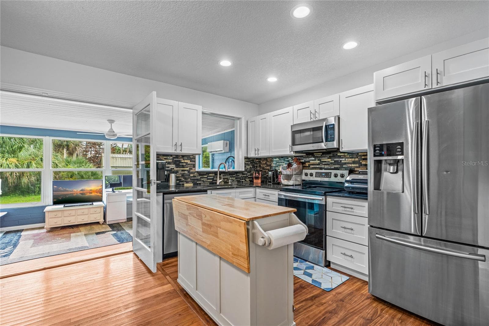 Single Family Residence at 555 RIDGE BLVD, SOUTH DAYTONA, photo 16 of 38