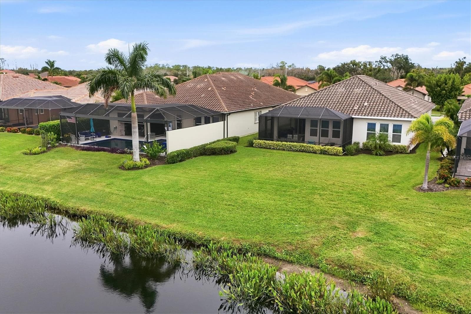 Single Family Residence at 10018 MARBELLA DR, BRADENTON, photo 4 of 53