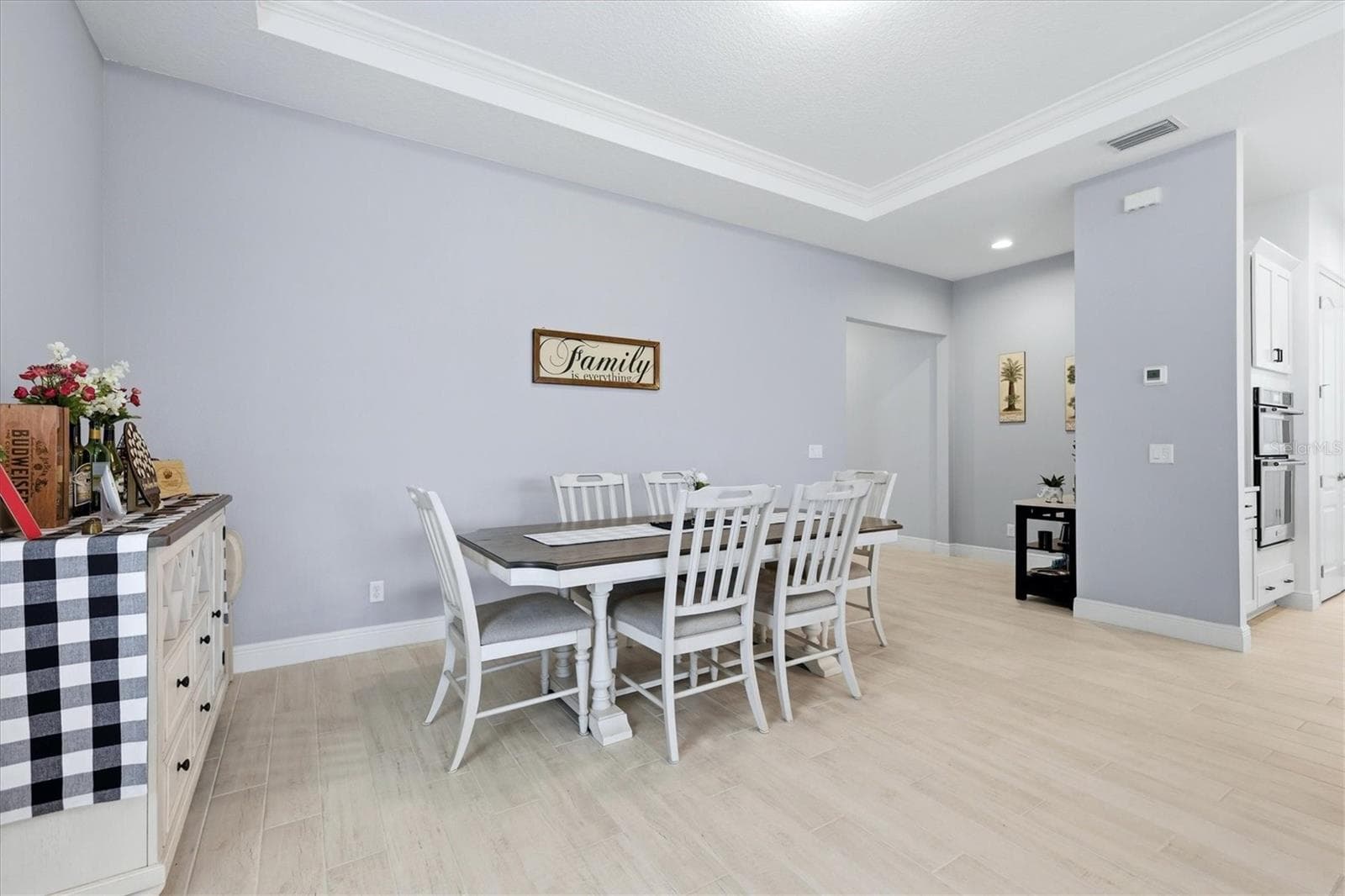 Single Family Residence at 10018 MARBELLA DR, BRADENTON, photo 11 of 53