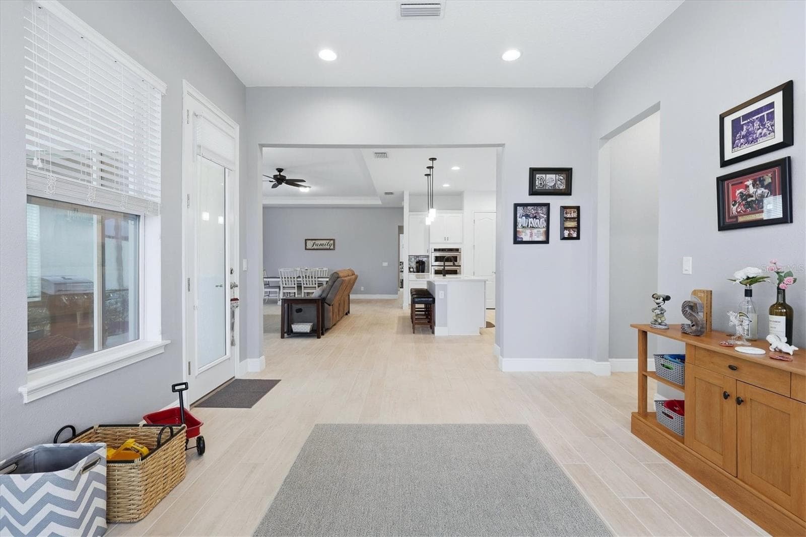 Single Family Residence at 10018 MARBELLA DR, BRADENTON, photo 24 of 53
