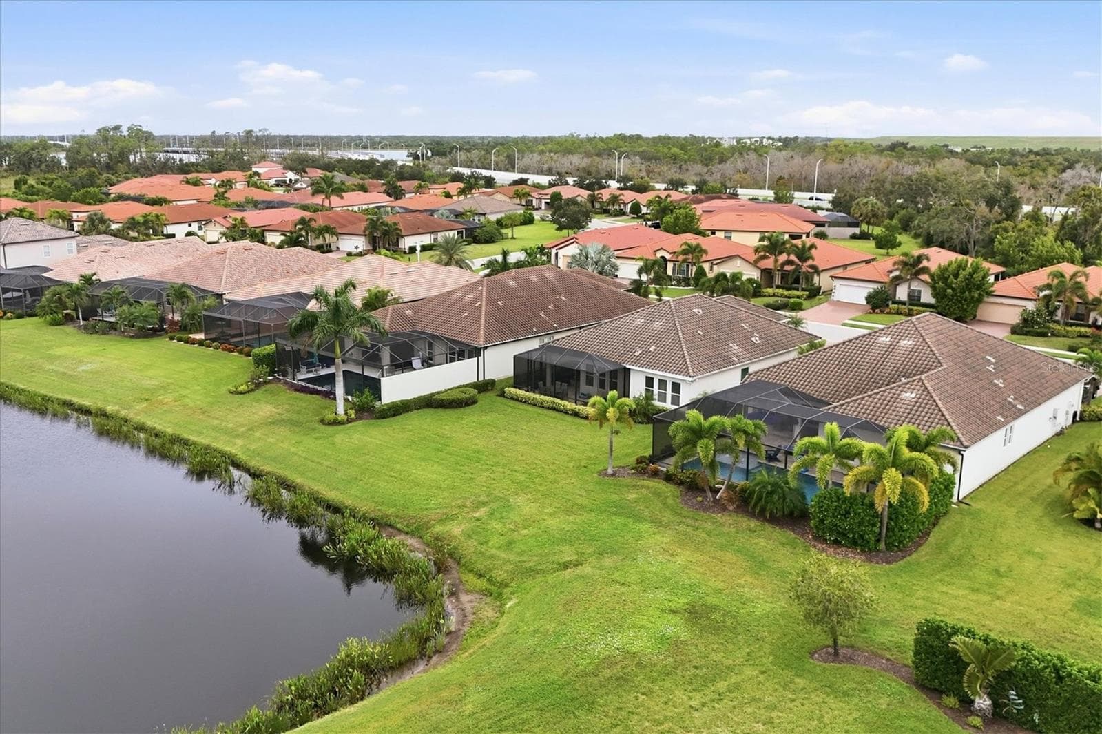 Single Family Residence at 10018 MARBELLA DR, BRADENTON, photo 28 of 53