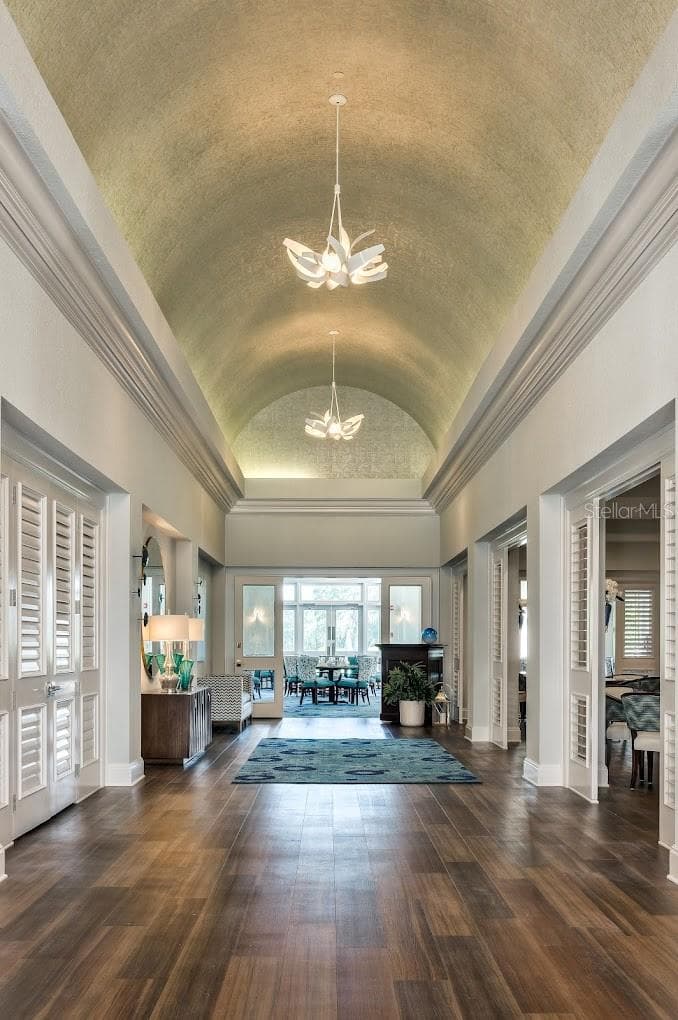Grand Entry to Rosedale Clubhouse ! - 10018 MARBELLA DR, BRADENTON