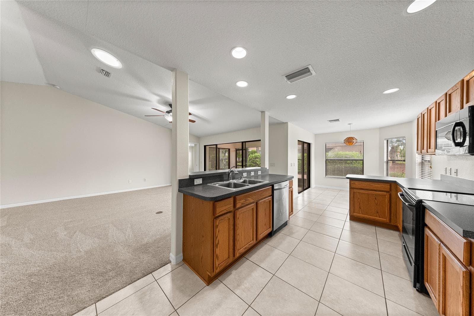 Single Family Residence at 16424 SW 14TH AVENUE RD, OCALA, photo 27 of 69
