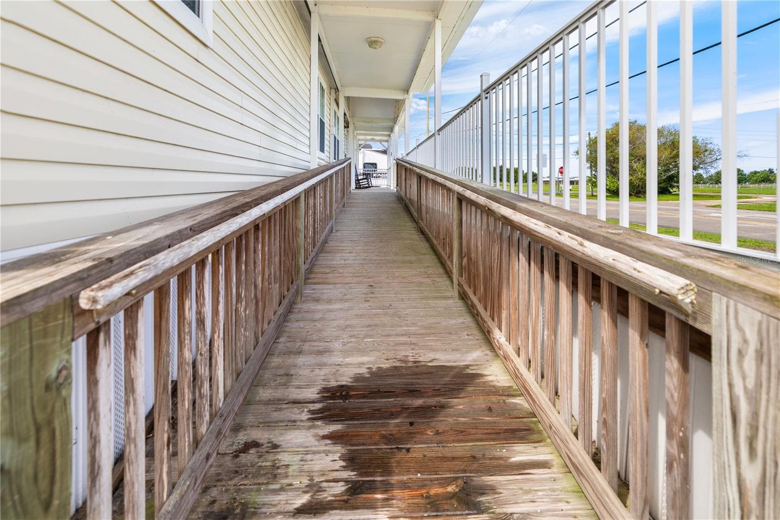 Manufactured Home at 1836 SE 32ND ST, OKEECHOBEE, photo 6 of 47