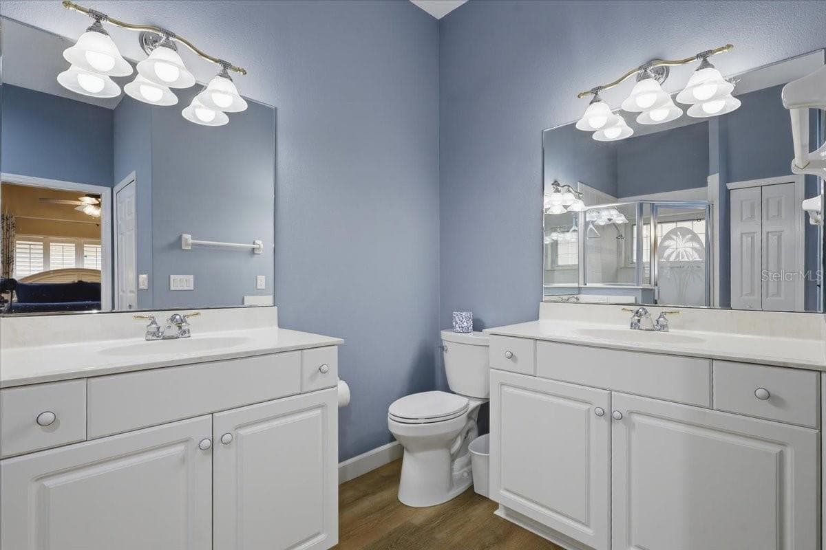 His and hers vaniities - 2 MARINA POINT PL, PALM COAST