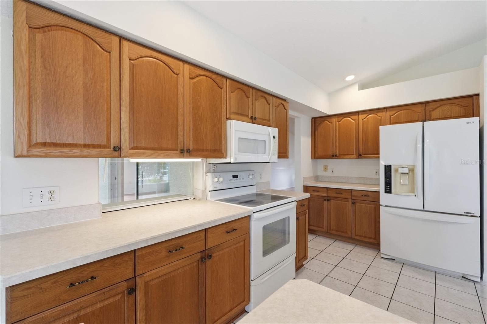 Kitchen - 1444 CANBERLEY CT, NEW PORT RICHEY
