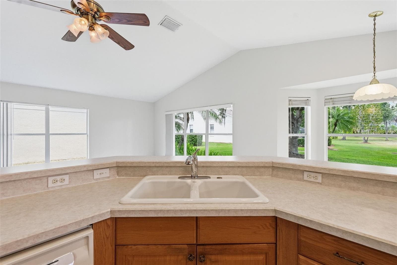 Kitchen - 1444 CANBERLEY CT, NEW PORT RICHEY