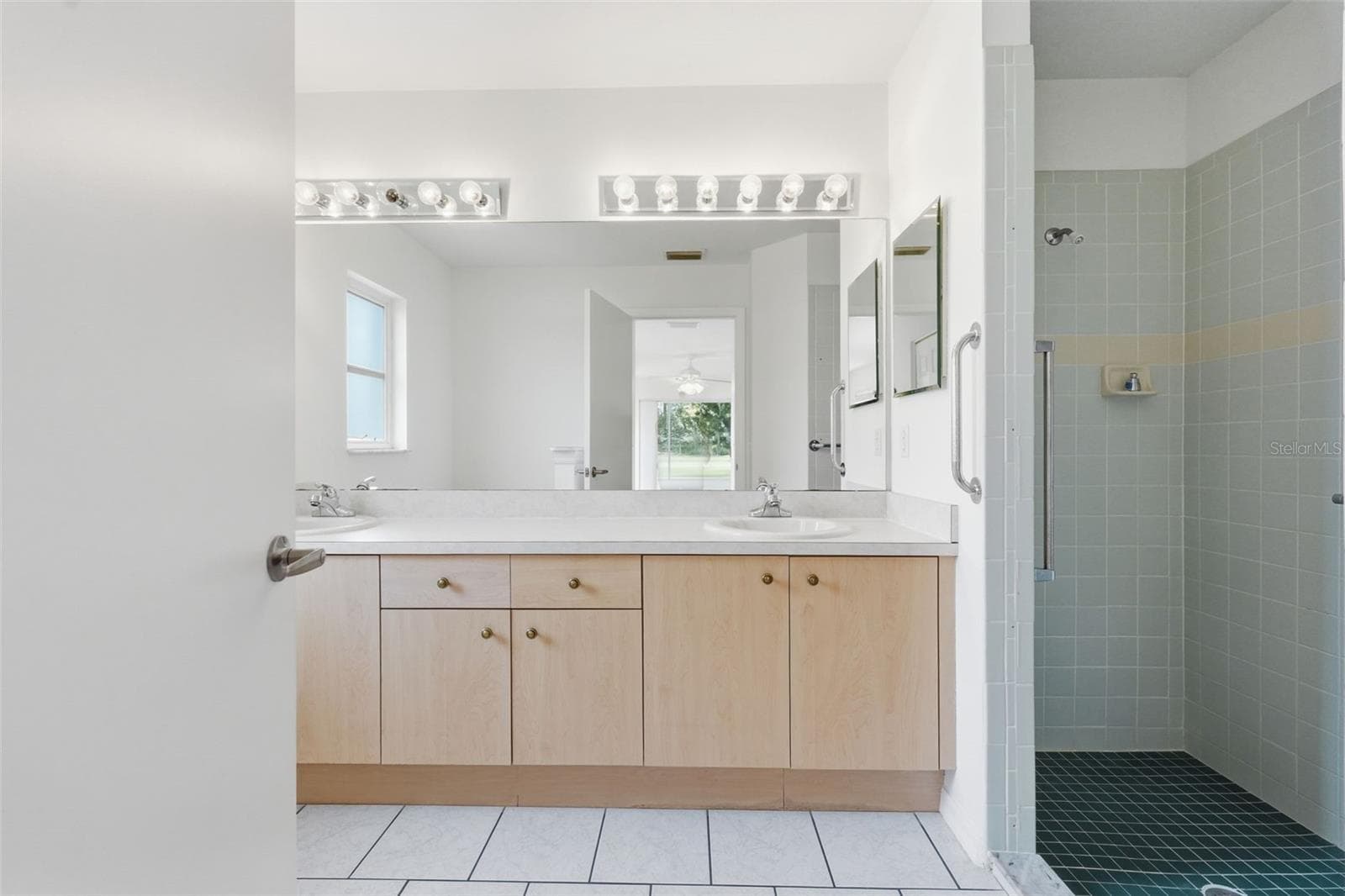 Primary Bath - 1444 CANBERLEY CT, NEW PORT RICHEY