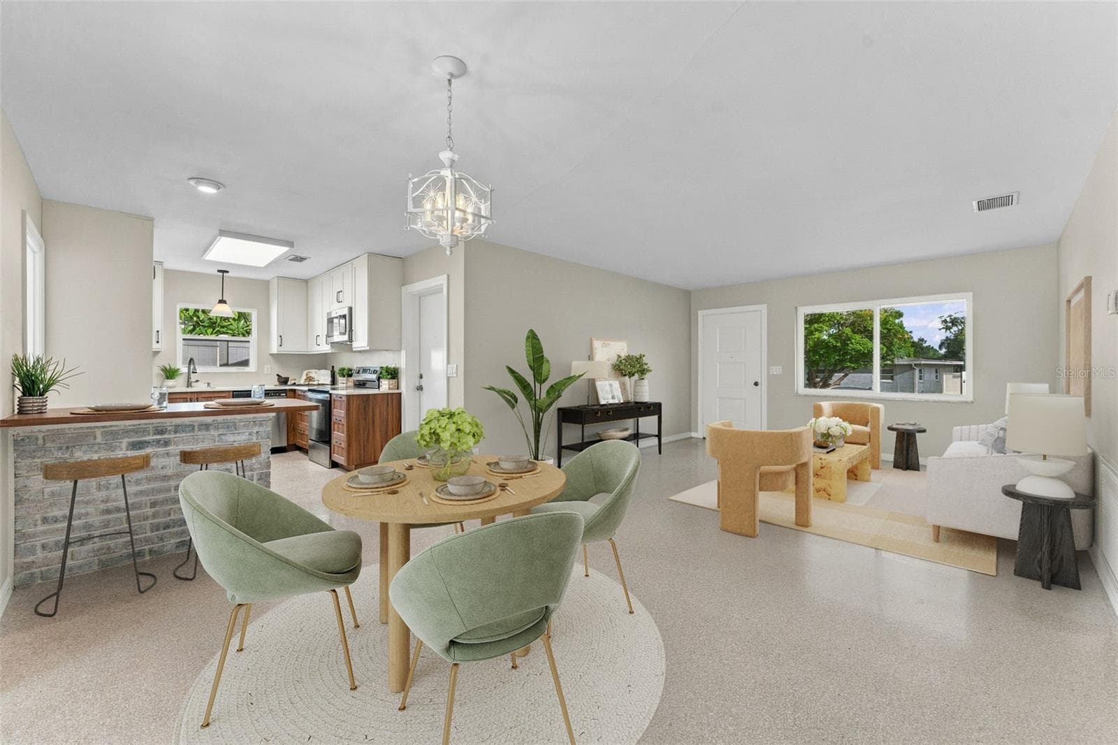 Single Family Residence at 2116 W MINNEHAHA ST, TAMPA, photo 15 of 46