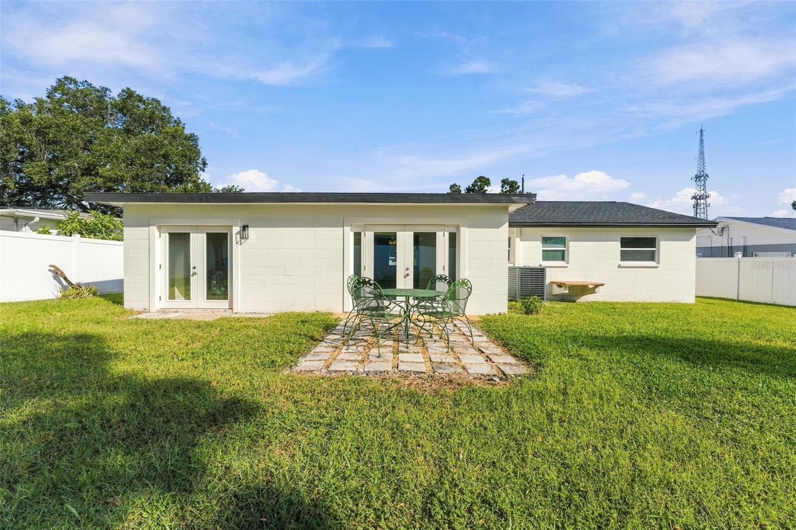 Single Family Residence at 2116 W MINNEHAHA ST, TAMPA, photo 38 of 46