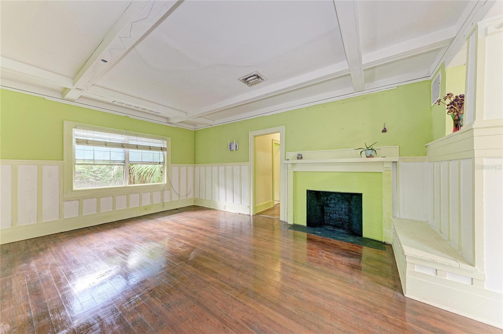 Single Family Residence at 1005 16TH AVE S, ST PETERSBURG, photo 16 of 54
