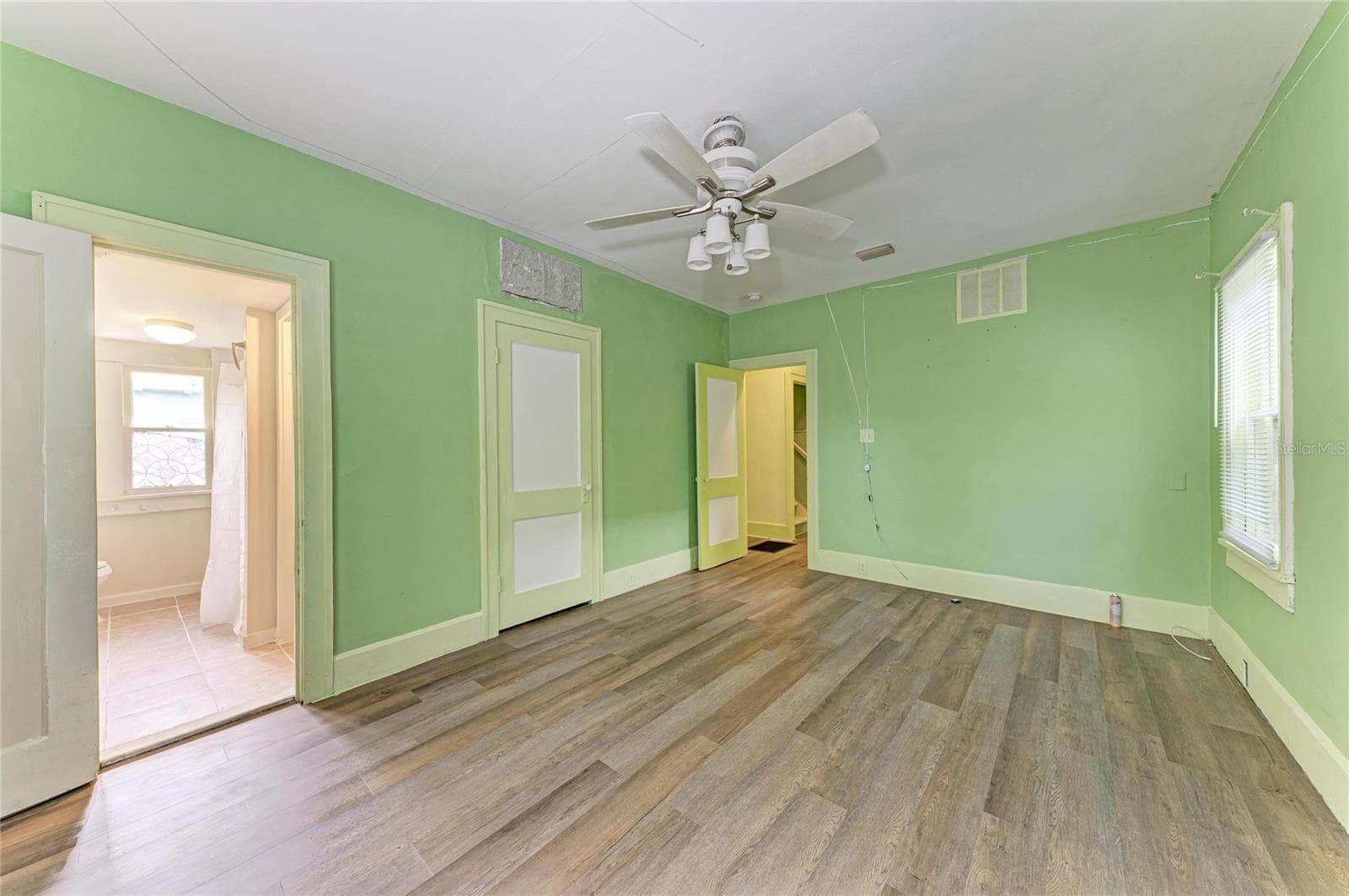 Single Family Residence at 1005 16TH AVE S, ST PETERSBURG, photo 26 of 54