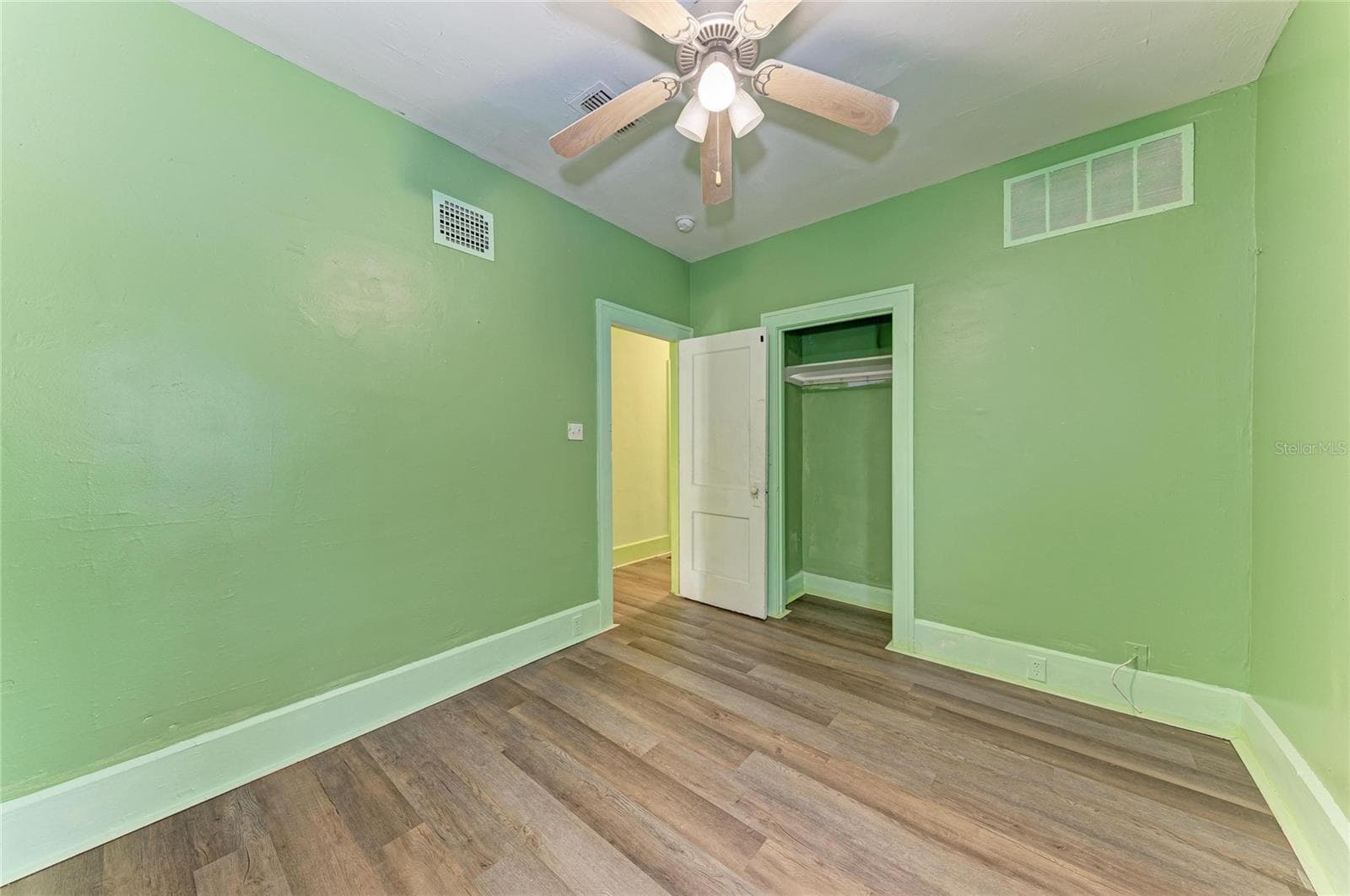 Single Family Residence at 1005 16TH AVE S, ST PETERSBURG, photo 30 of 54