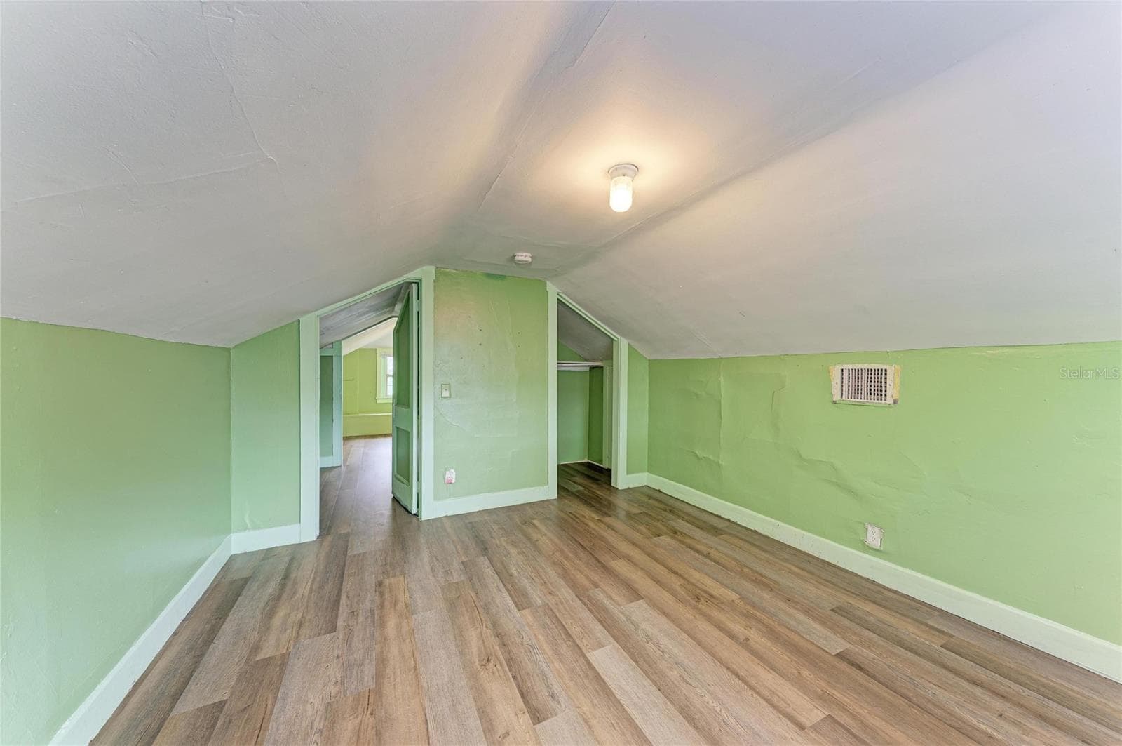Single Family Residence at 1005 16TH AVE S, ST PETERSBURG, photo 40 of 54