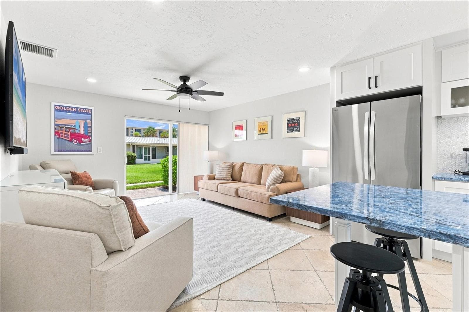 Condominium at 5830 MIDNIGHT PASS RD #18, SARASOTA, photo 6 of 37