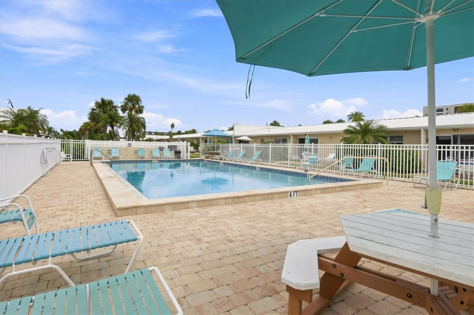 Condominium at 5830 MIDNIGHT PASS RD #18, SARASOTA, photo 19 of 37