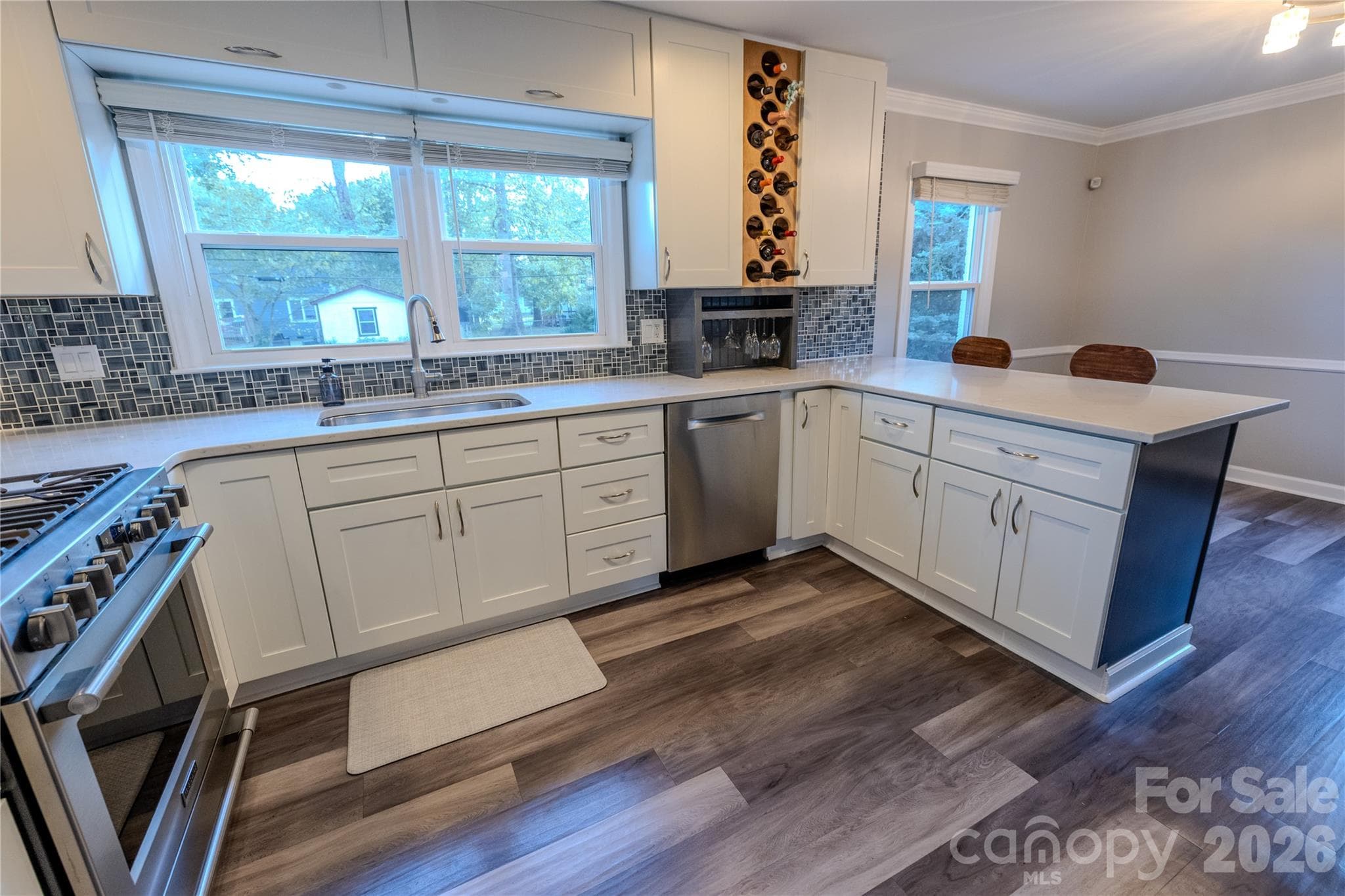 Single Family Residence at 7055 Crossridge Road, Charlotte, photo 5 of 42
