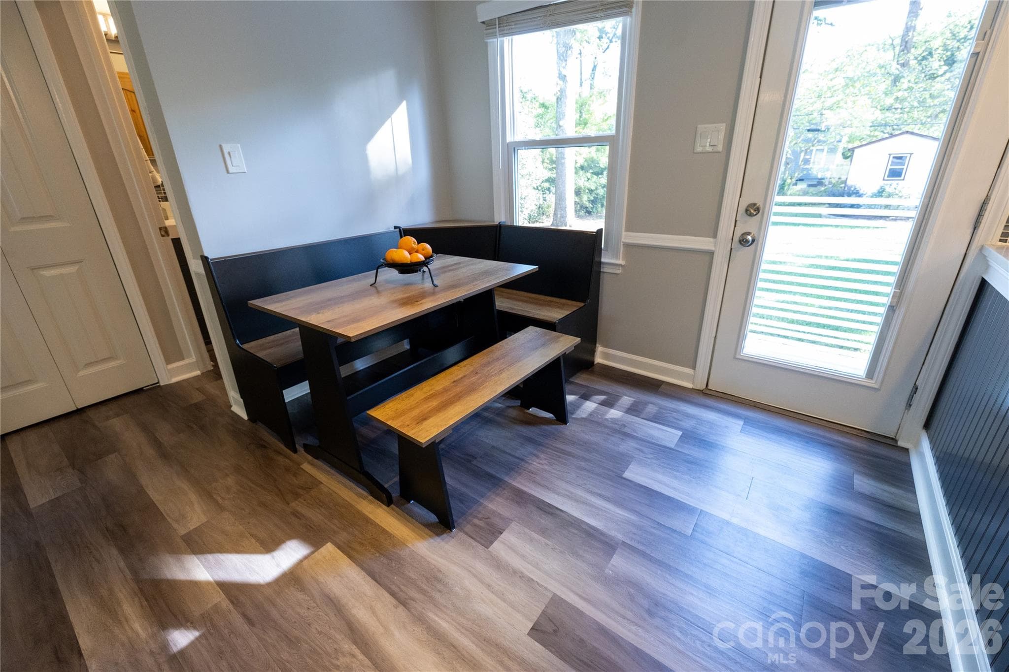 Single Family Residence at 7055 Crossridge Road, Charlotte, photo 8 of 42