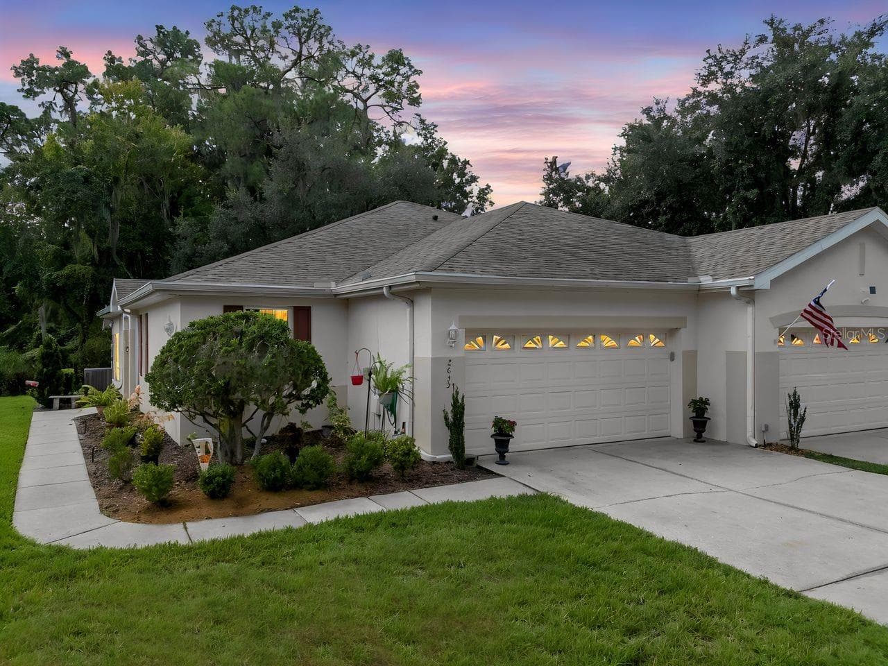 2635 EAGLE GREENS DR