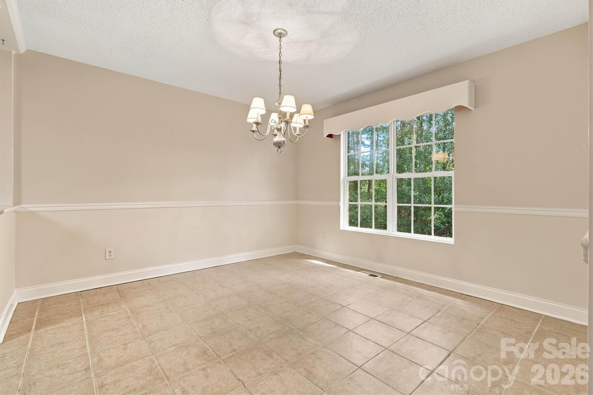 Actual Focused Informal Dining/Window View - 3656 Woodgreen Drive, Lincolnton