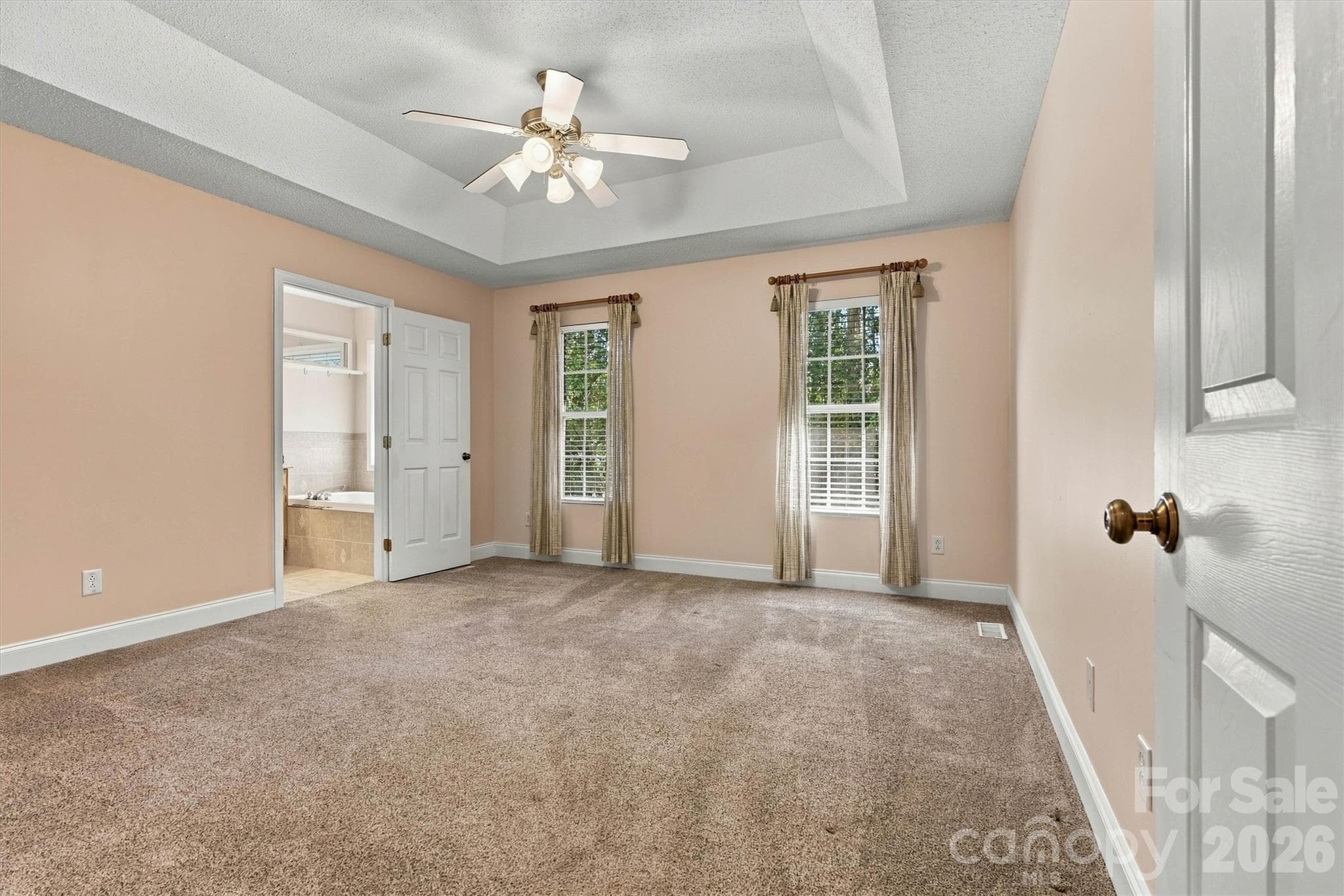 Actual Primary Bedroom/Ensuite Entry View - 3656 Woodgreen Drive, Lincolnton