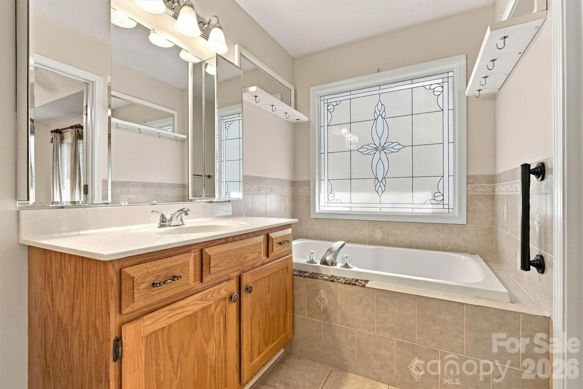 Primary Ensuite/Tub View with Freestanding Shower and Second Walk-In Closet - 3656 Woodgreen Drive, Lincolnton