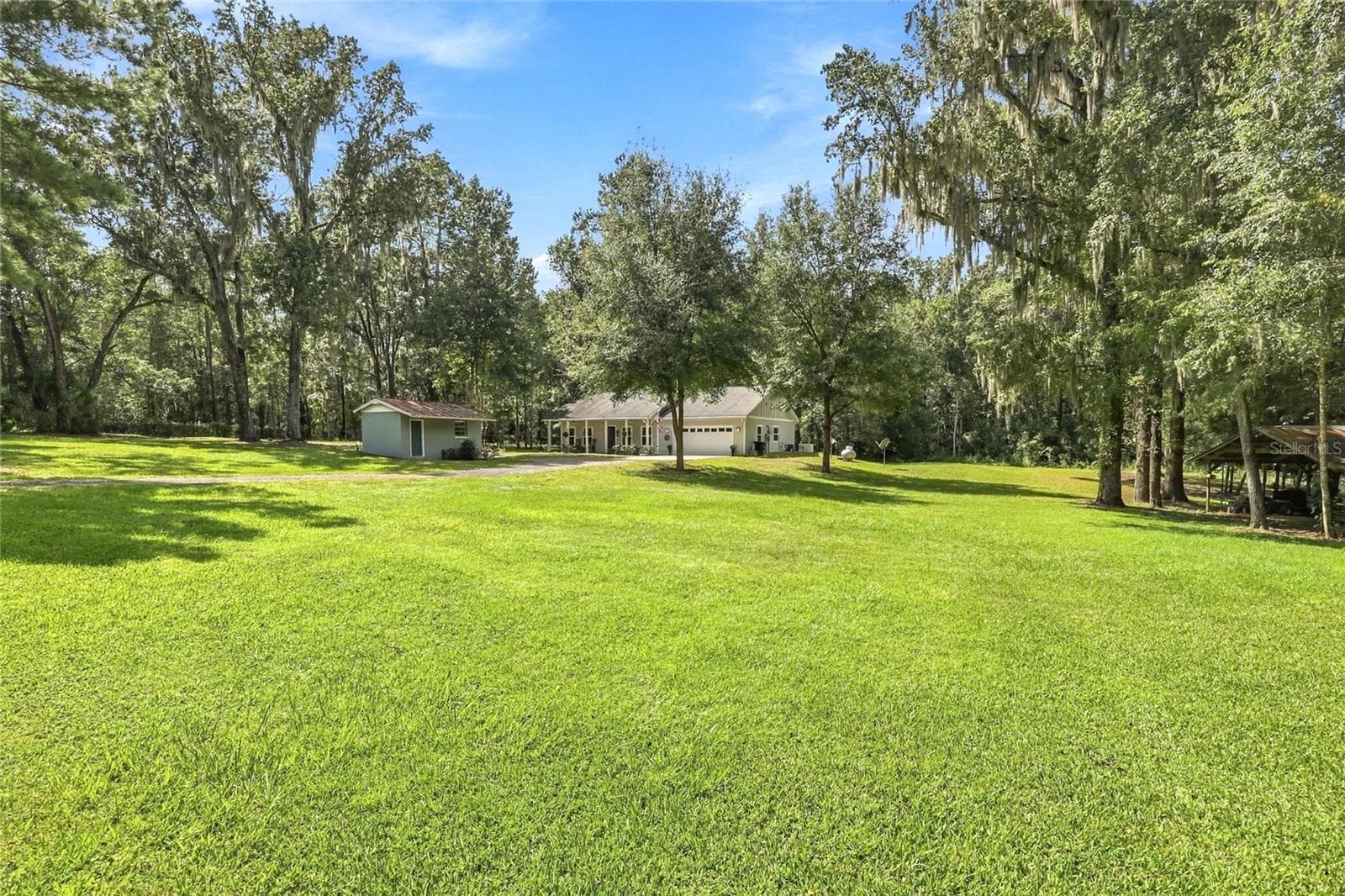 Front Yard of Home - 20944 NW 100TH AVENUE RD, MICANOPY