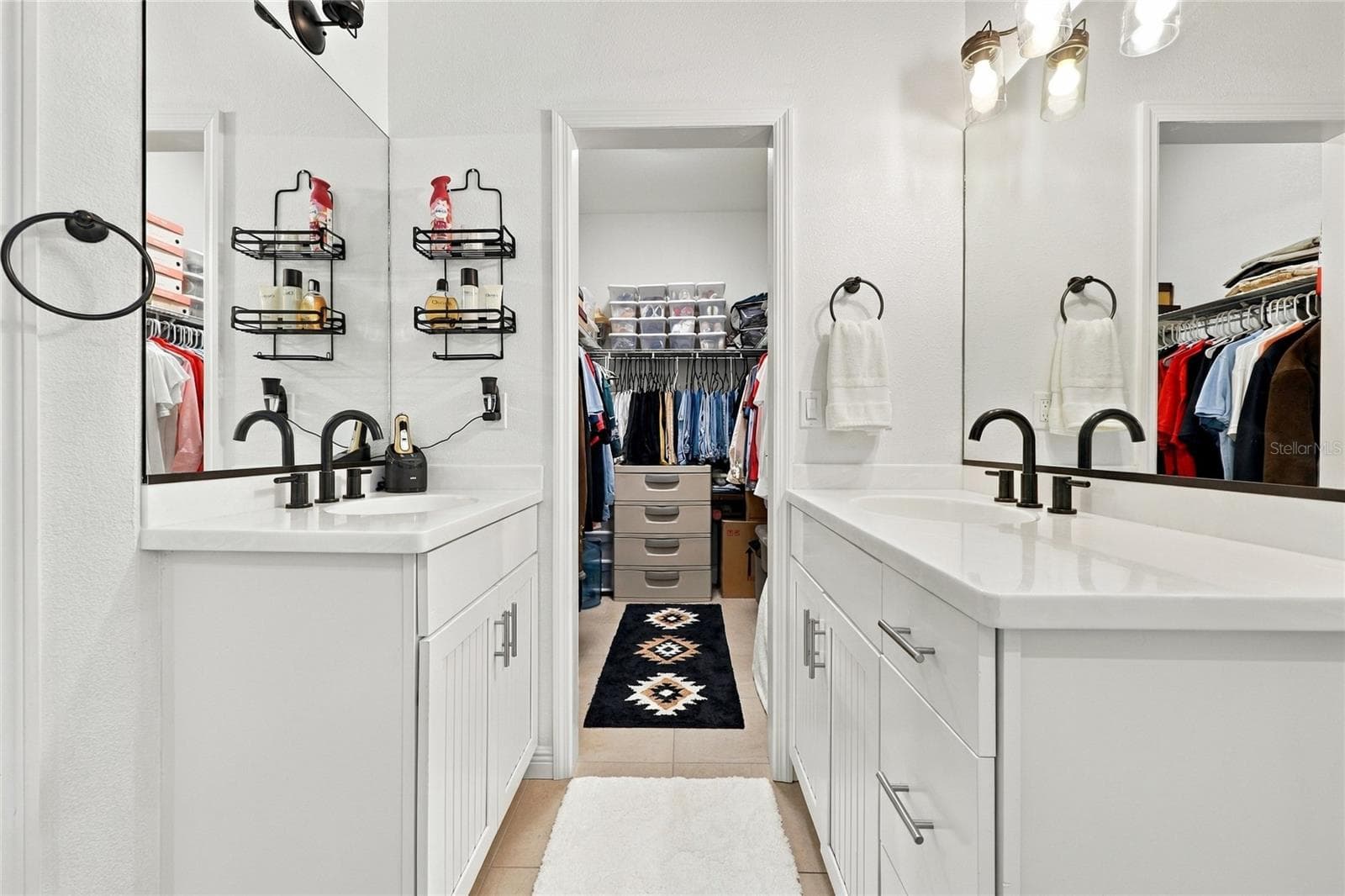 Master Bathroom - 20944 NW 100TH AVENUE RD, MICANOPY