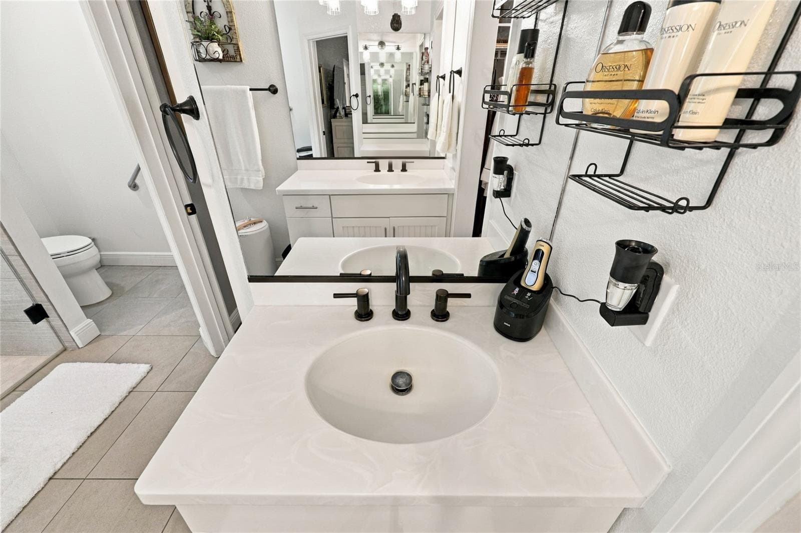 Master Bathroom - 20944 NW 100TH AVENUE RD, MICANOPY
