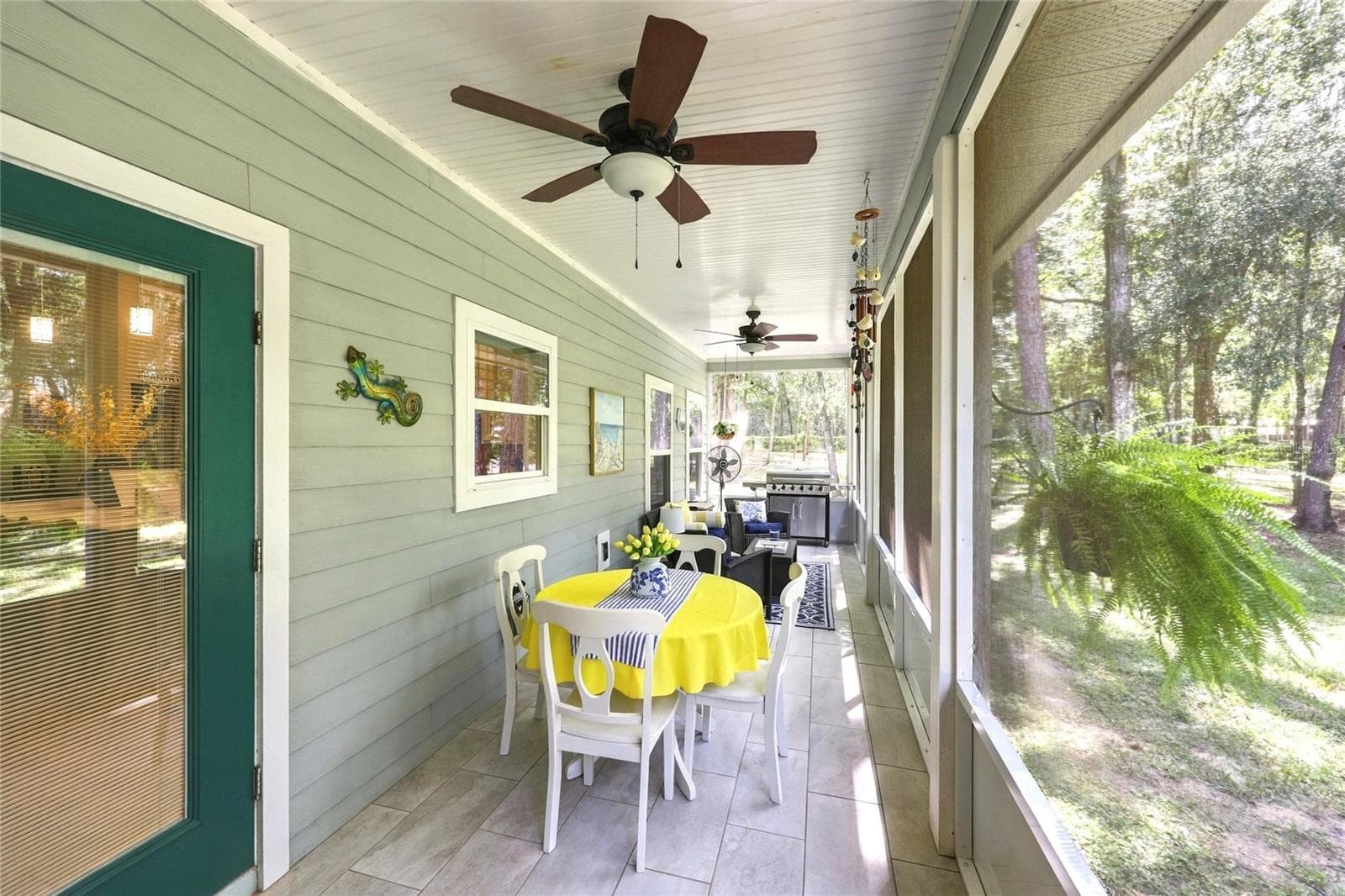 Back Porch - 20944 NW 100TH AVENUE RD, MICANOPY