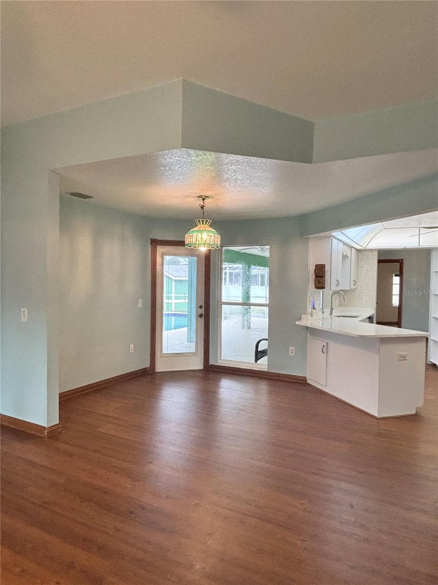 Dinette/Breakfast Nook - 3159 MCCORKLE ST, NORTH PORT
