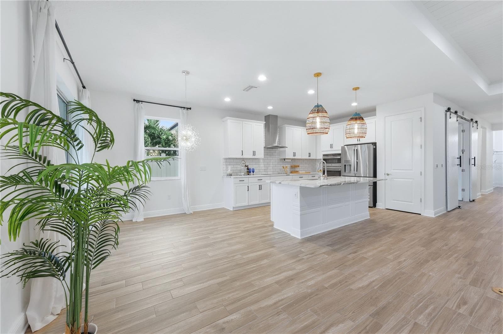 Single Family Residence at 5542 NATIVE HENNA CT, SARASOTA, photo 25 of 110