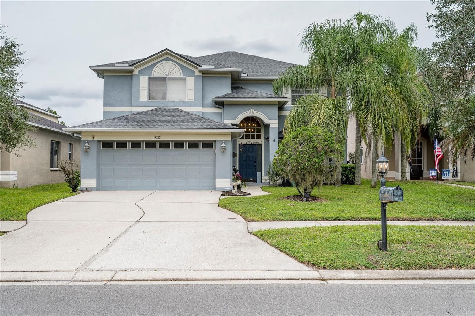 Single Family Residence at 18182 SANDY POINTE DR, TAMPA, photo 2 of 57