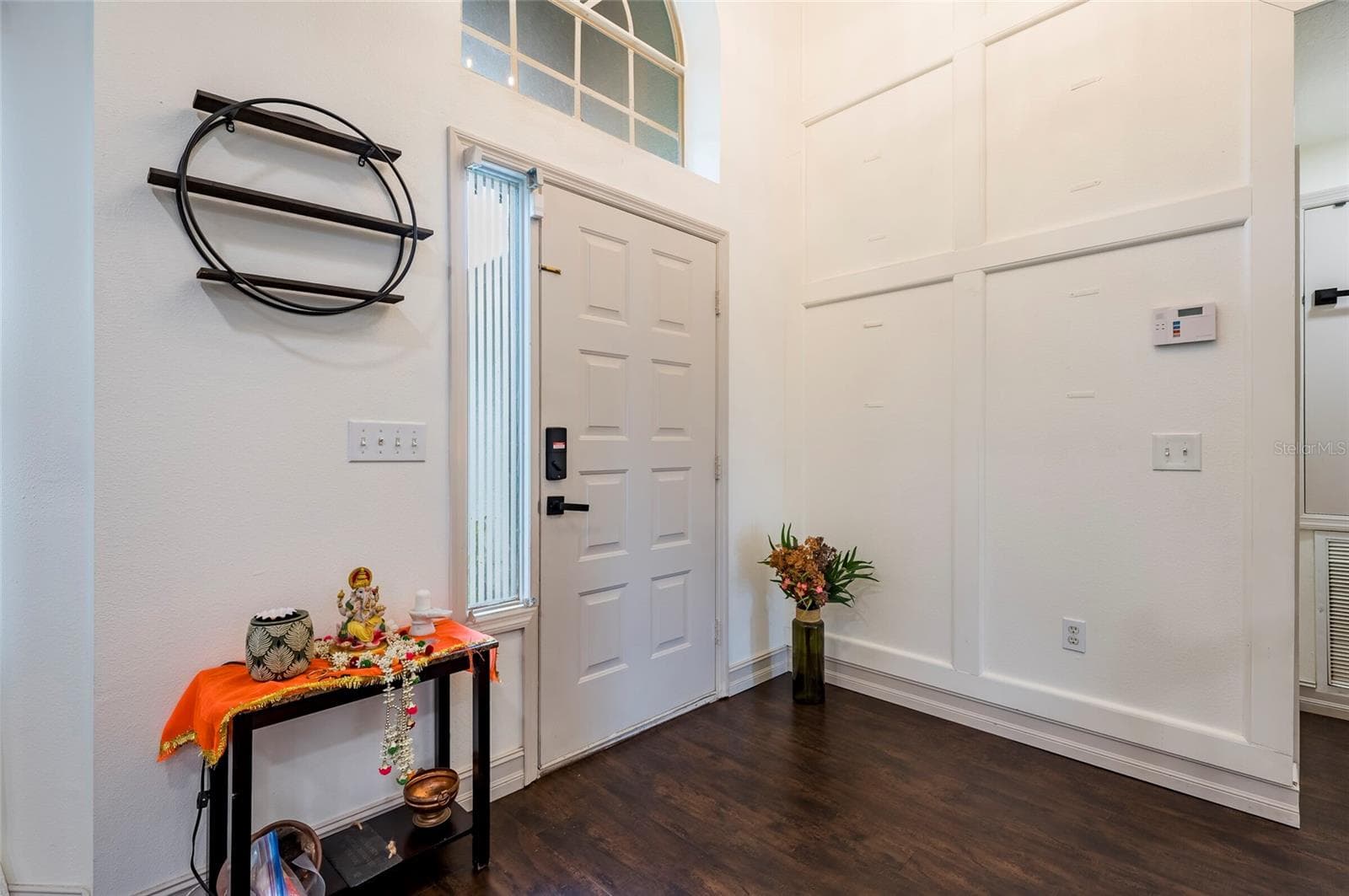 Single Family Residence at 18182 SANDY POINTE DR, TAMPA, photo 10 of 57